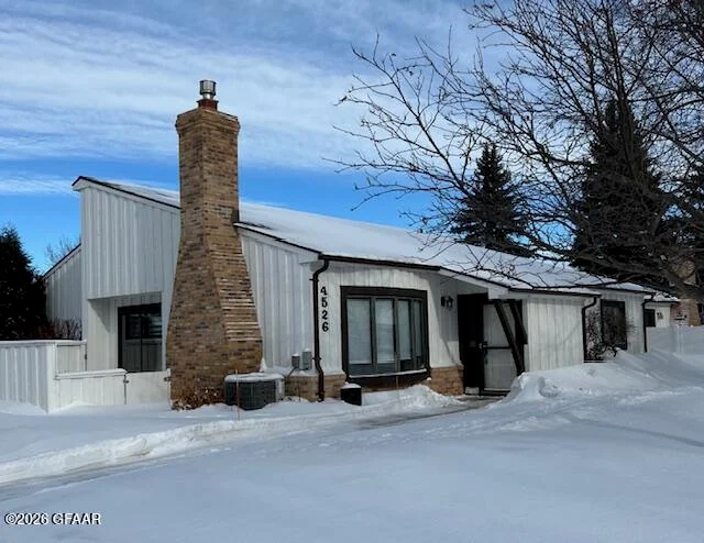 4526 Belmont Road, Grand Forks, ND - Image 1