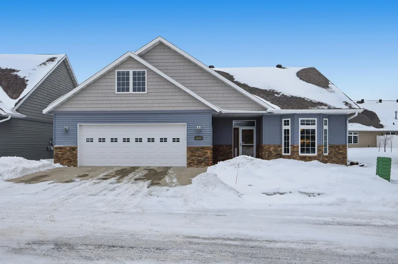 3636 Cypress Lane, Fargo, ND - Image 1