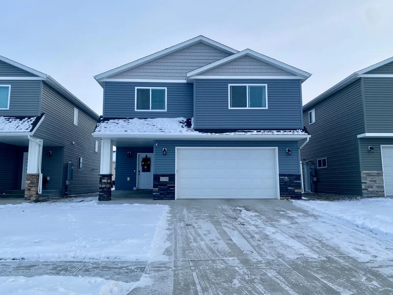 1179 Highland Lane, West Fargo, ND - Image 1
