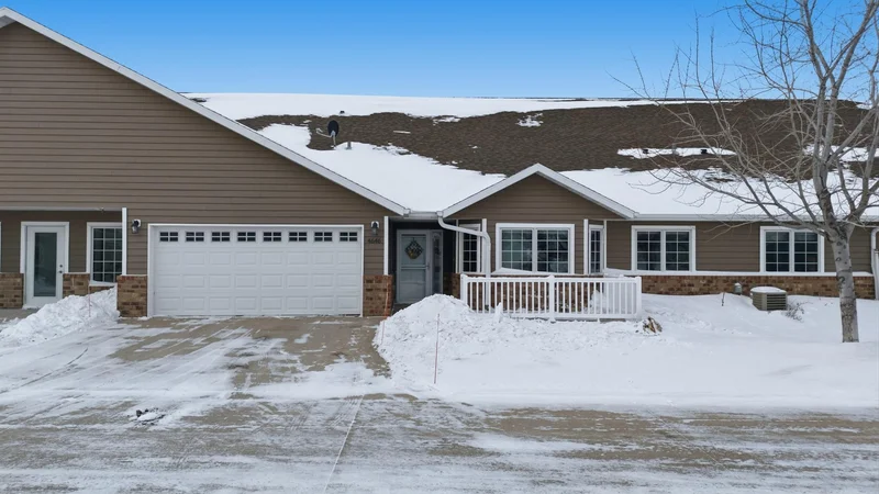 4646 44th Avenue, Fargo, ND - Image 1