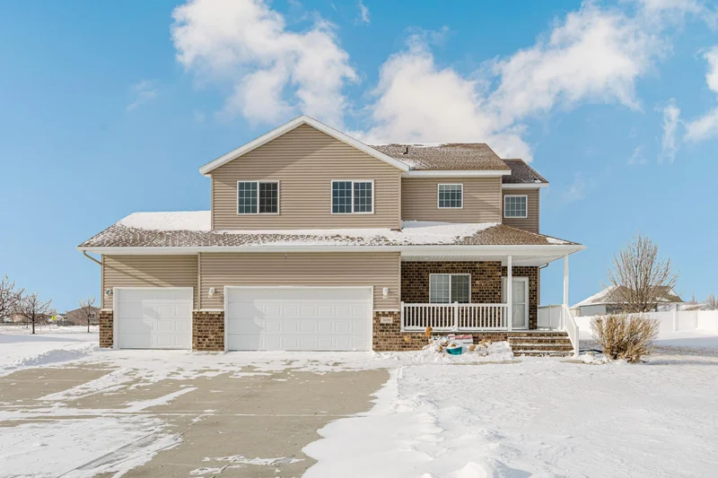 3698 Sedona Court, West Fargo, ND - Image 1