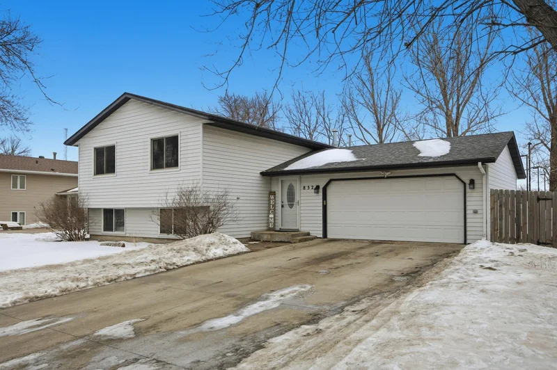 832 5th Avenue, West Fargo, ND - Image 1