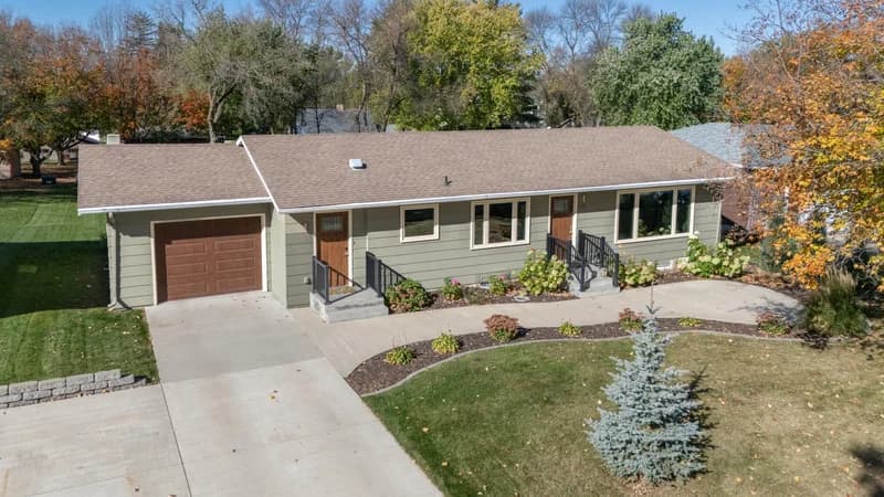 606 5th Street, Pelican Rapids, MN - Image 1