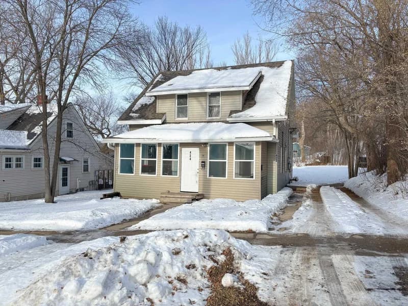 424 Birch Avenue, Fergus Falls, MN - Image 1