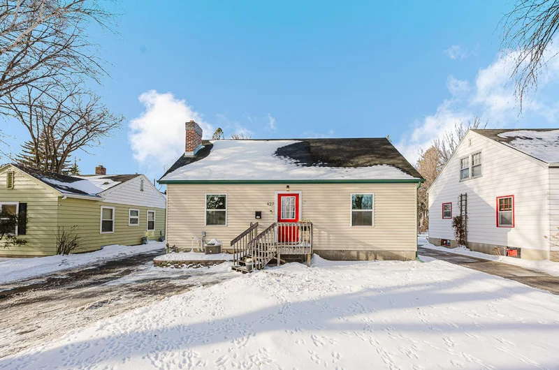 427 13th Street, Moorhead, MN - Image 1