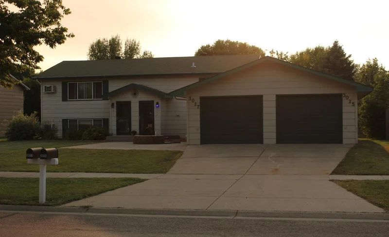 3025 18th Street, Fargo, ND - Image 1