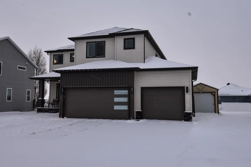 6562 56th Avenue, Fargo, ND - Image 1