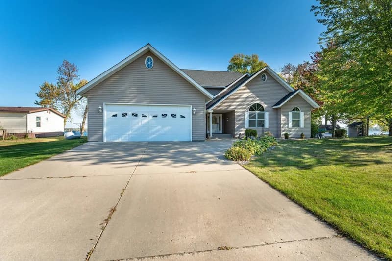 42221 Ukkelberg Drive, Clitherall, MN - Image 1