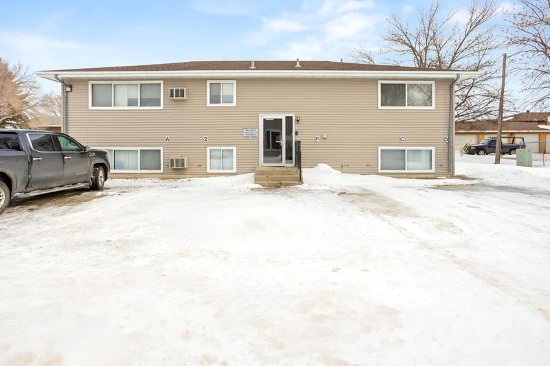 3002 7 1/2 Avenue, Fargo, ND - Image 1