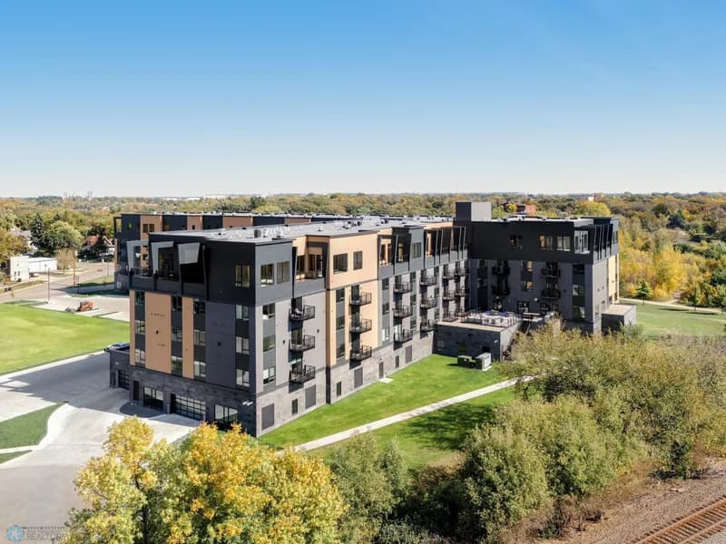 505 Oak Street, Fargo, ND - Image 1