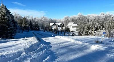 26088 Broadway Avenue