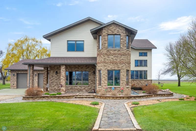 6435 172nd Avenue, Colfax, ND - Image 1