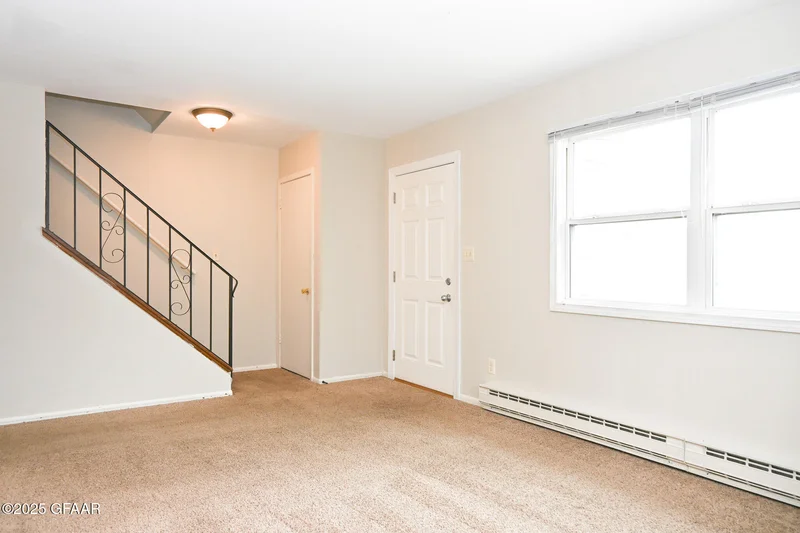 3627 13th Avenue, Grand Forks, ND - Image 1