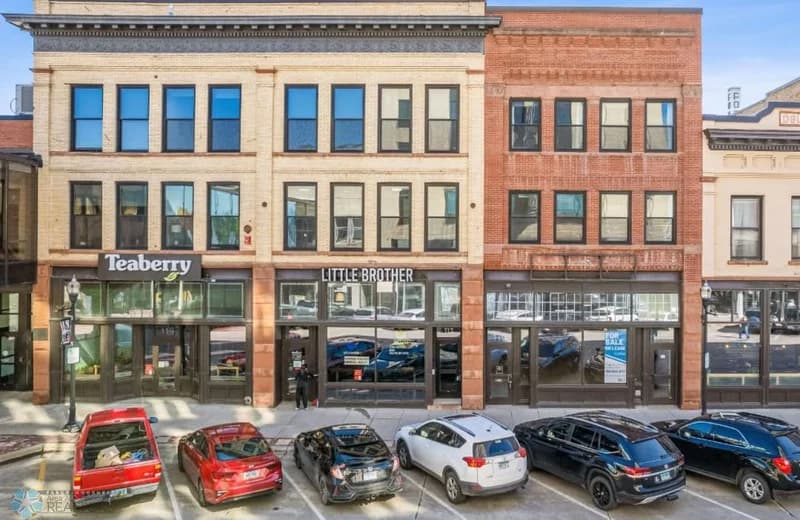 117 Broadway, Fargo, ND - Image 1