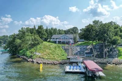 22623 Knollwood Lane