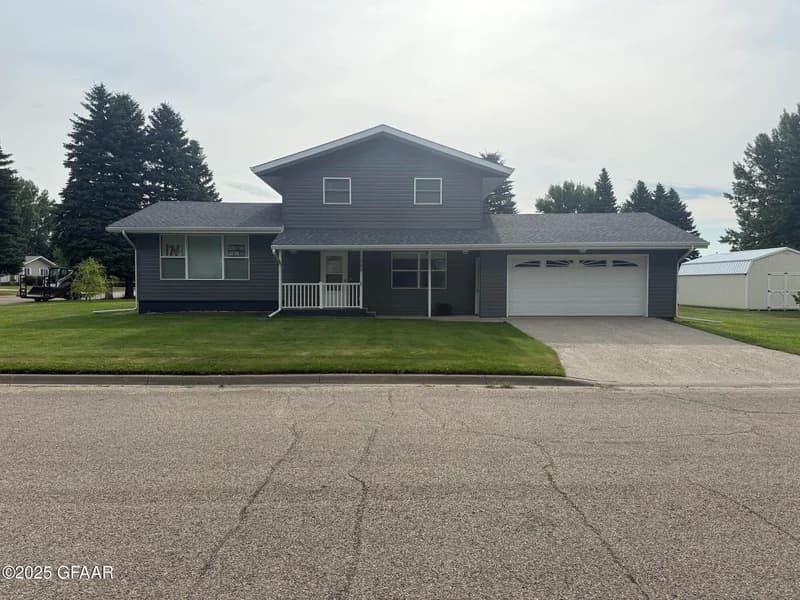 709 9th Avenue, Cando, ND - Image 1