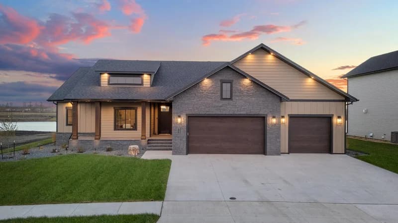 8153 Memory Lane, Horace, ND - Image 1