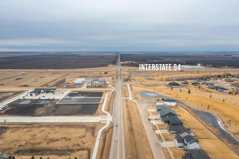 652 Falcon Street, Mapleton, ND - Image 1