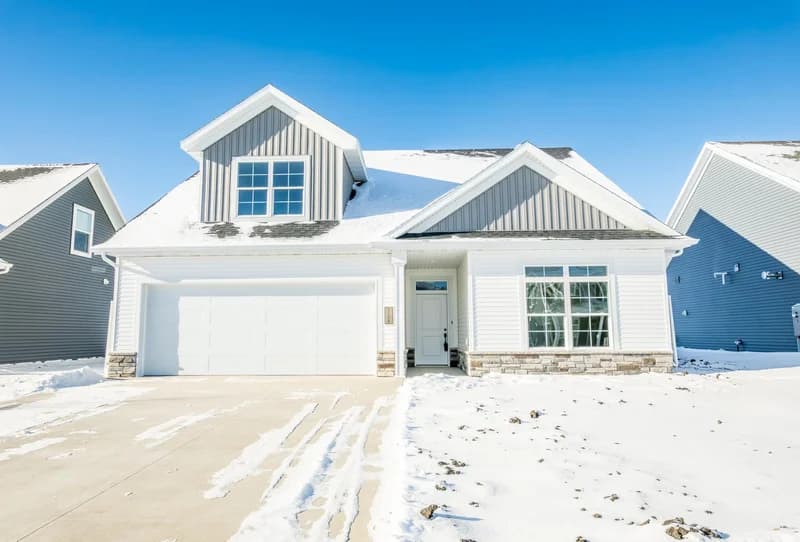 5108 Mira Way, West Fargo, ND - Image 1