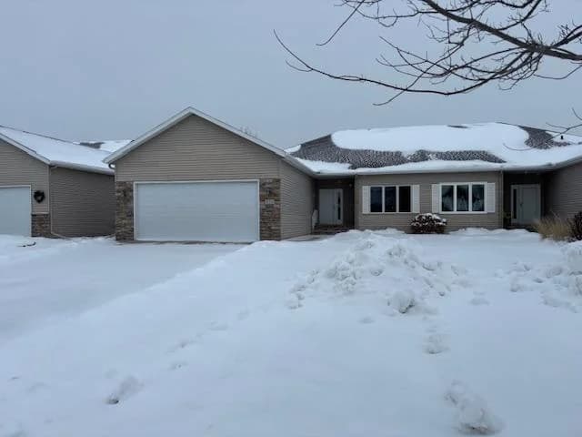 626 43rd Avenue, Moorhead, MN - Image 1