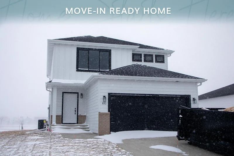 832 2 Avenue, Horace, ND - Image 1