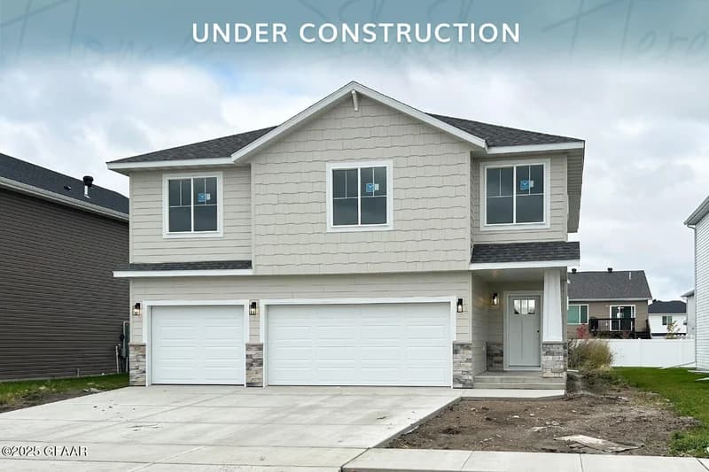 938 David Drive, Grand Forks, ND - Image 1