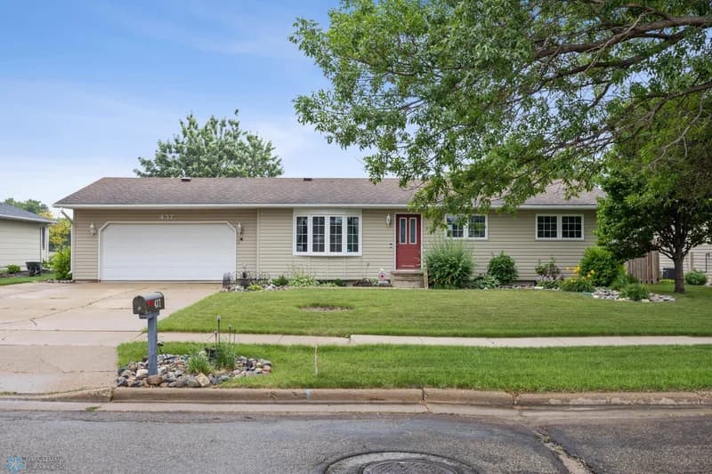 437 10th Avenue, West Fargo, ND - Image 1