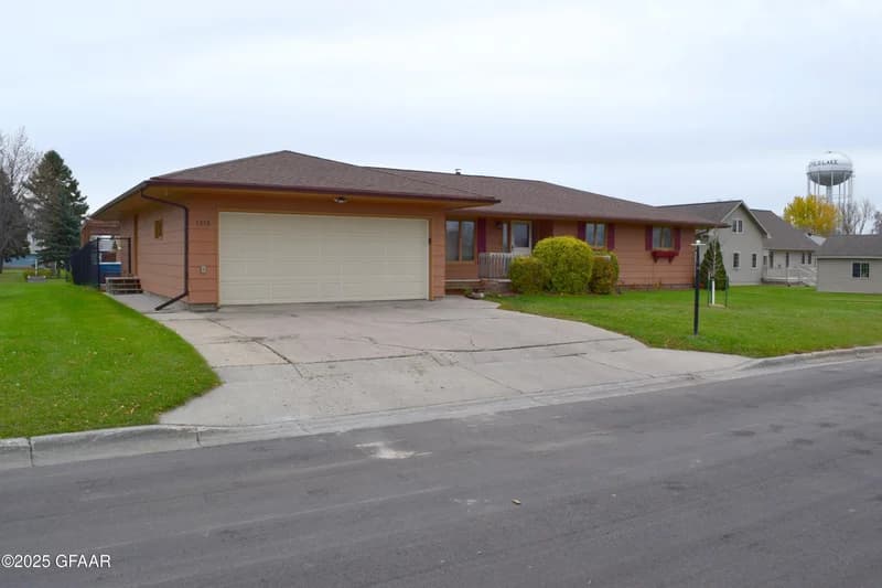1312 Cherry Place NE, Devils Lake, ND - Image 1