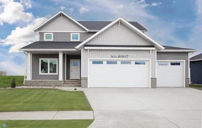 8907 Cottonwood Boulevard