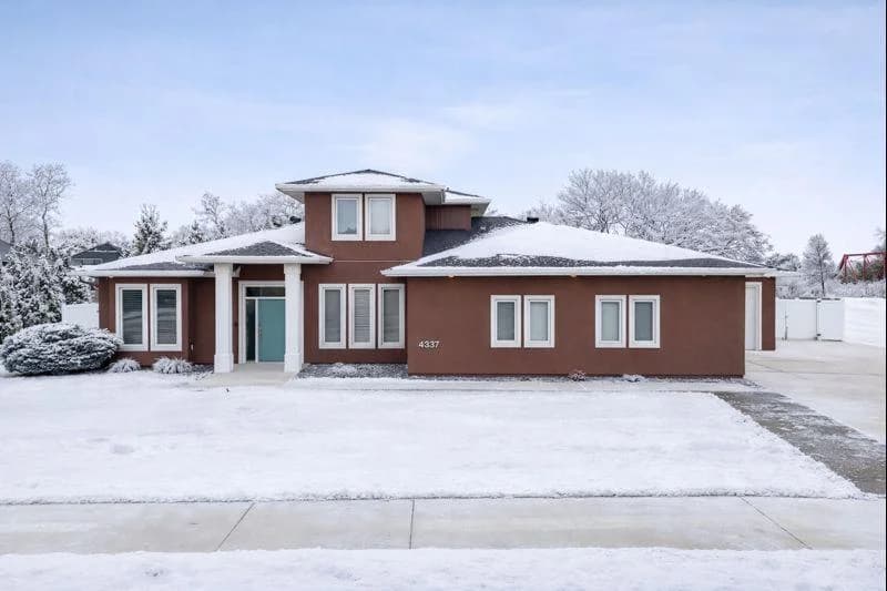 4337 66th Street, Fargo, ND - Image 1