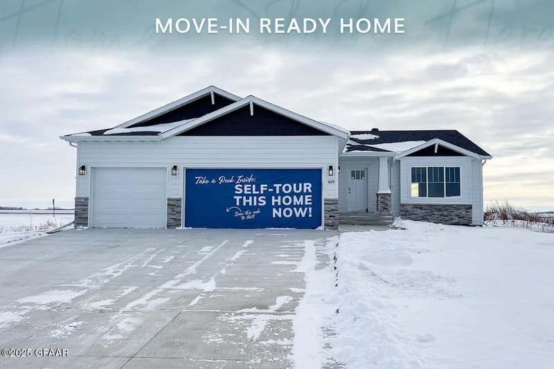 409 Wren Drive, Grand Forks, ND - Image 1