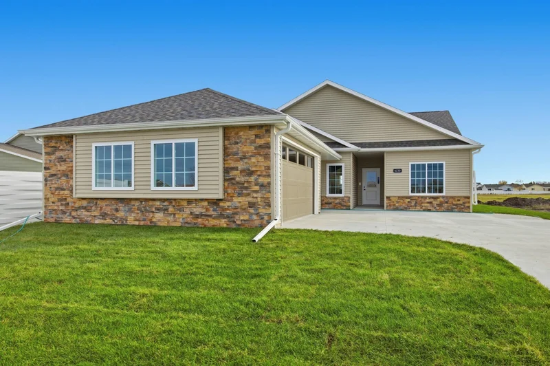 6230 21st Street, Fargo, ND - Image 1